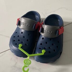 CROCS Kids Navy and Gray Sandals